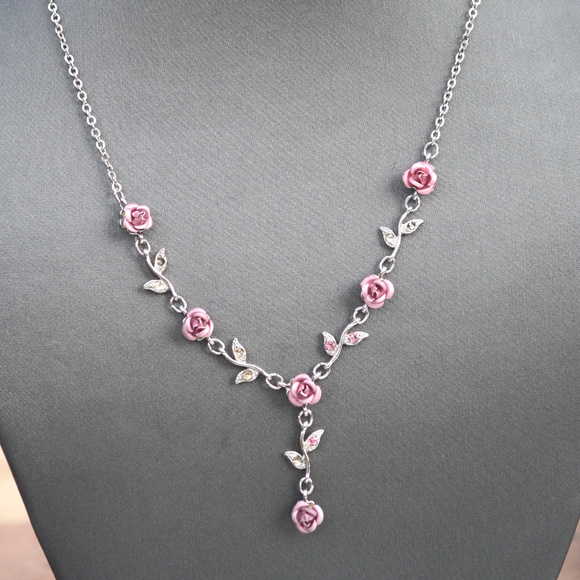 Jewelry - Pink Rose Pendant Roses Silver Necklace Choker